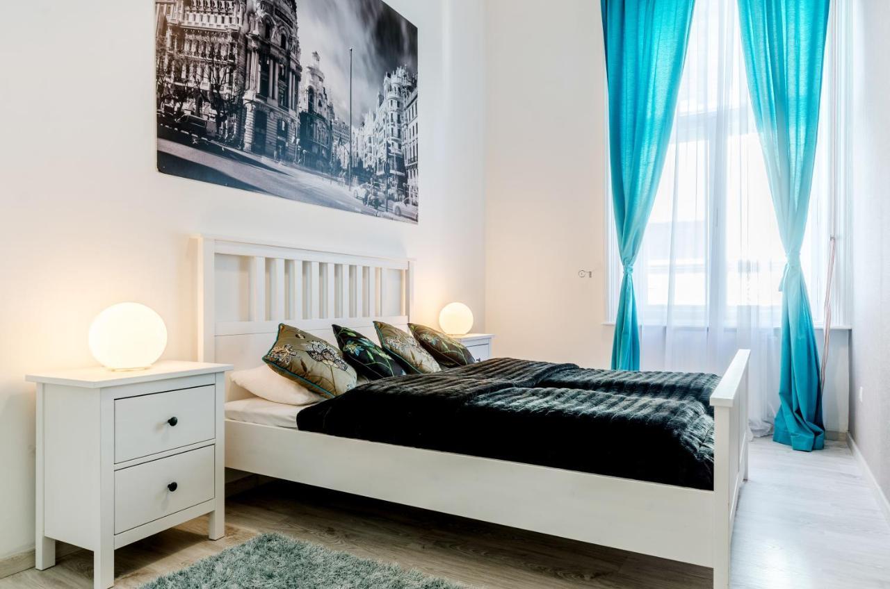 Luxury Paulay Street Apartment Budapest Eksteriør billede